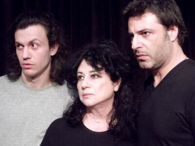 Περιοδεύει το "Γάλα" με την Άν...