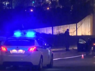 Νεκρός πεζός που χτυπήθηκε από δύο αυτοκ...