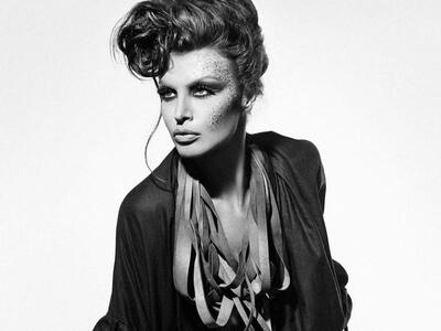 Παράσταση για φίλους δίνει απόψε η Νίνα Λοτσάρη