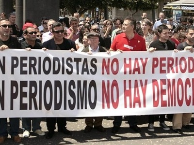 Ισπανία: Δημοσιογράφοι διαδήλωσαν υπερασ...