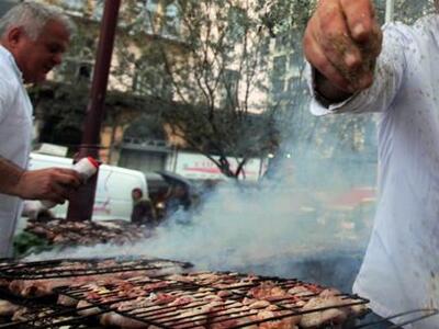 Πάτρα: Κόντρα στην κρίση και στην βροχή,...