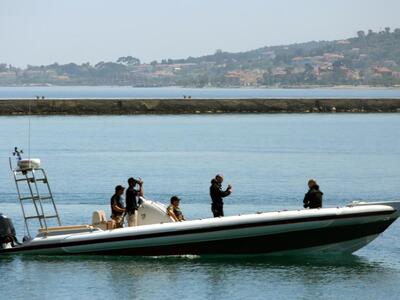 Μυτιλήνη: 112 μετανάστες και πρόσφυγες π...