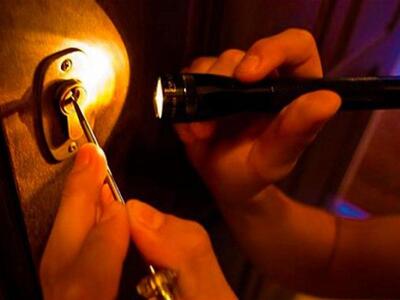 Άρπαξαν ακόμη και τις βέρες ηλικιωμένου ...