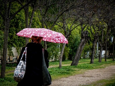 Καιρός: Μίνι κακοκαιρία με βροχές και κρύο
