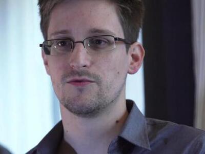 Πούλιτζερ σε Guardian και Washington Pos...