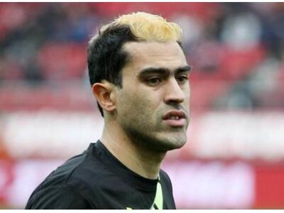 Μια ανάσα από τον Νέρι Καστίγιο η Καλλονή!