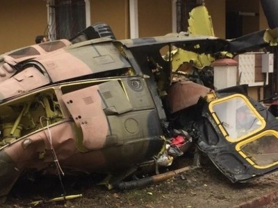 Τρεις νεκροί μετά τη συντριβή στρατιωτικ...