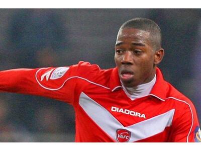 Οι Ιταλοί αποθεώνουν τον Σάντσες και τον...