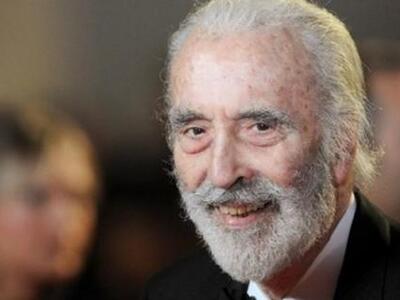 O Kρίστοφερ Λι κυκλοφόρησε δίσκο χέβι μέ...