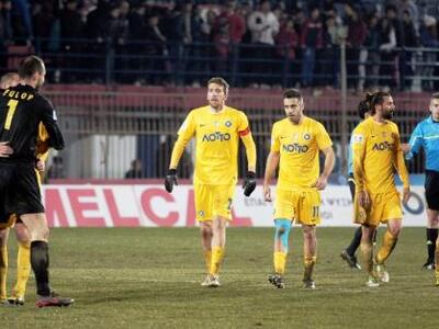 Νίκη στο... παρά τρία και δεύτερη θέση γ...