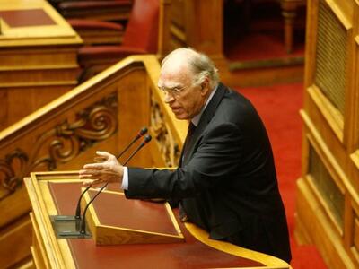 Λεβέντης: Δεν θα γίνουμε δεκανίκι της κυ...