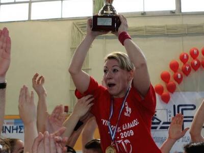 Η Άννα Στράτου σηκώνει άλλο ένα τρόπαιο