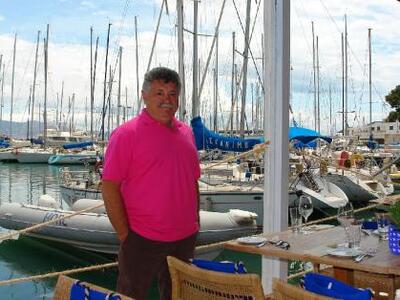 Στου Λαζάρου θα φάει η Αμάλ Αλαμουντίν