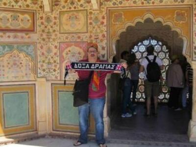 Φυλακίστηκε λόγω... κασκόλ! 