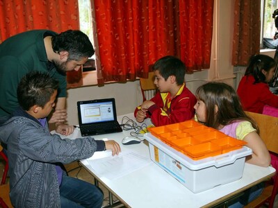 Laptops στα ολοήμερα δημοτικά σχολεία