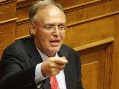 Στο "μικροσκόπιο" το πόθεν έσχ...