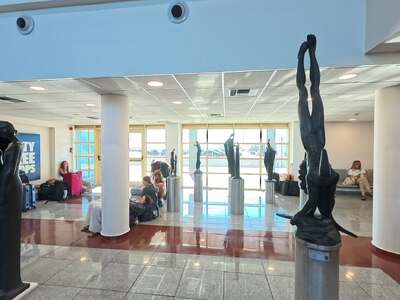 Πάτρα: Η Τέχνη συναντά το Λιμάνι - «Aliv...