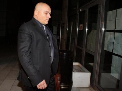 Ξυλοκόπησαν τον χρυσαυγίρη βουλευτή Γιώρ...