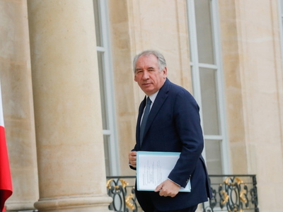 Γαλλία: Καταρρέει η κυβέρνηση Μπαϊρού- Χ...