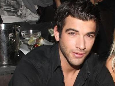 Μάνος Ιωάννου: Η σέξι φωτογράφιση στην π...