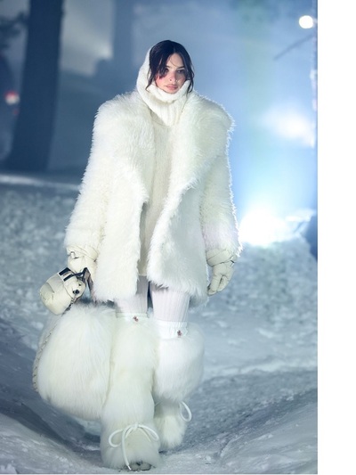 Εμιλι Ραταζκόβσκι