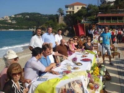 Στα γυρίσματα της εκπομπής «Κυριακή στο ...