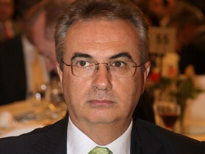 Τρία δισ. ευρώ για την περιφέρεια ανακοί...