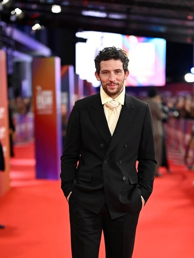 Ο ηθοποιός Τζος Ο Κόνορ φημίζεται για το...