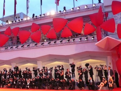 Η grande sala προβολών