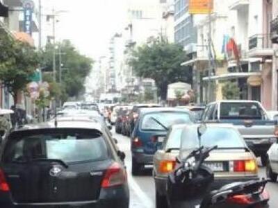 Πάτρα : Κυκλοφοριακό κομφούζιο στο κέντρ...