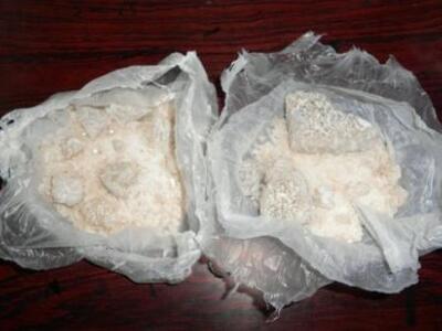 Χειροπέδες σε σπείρα που "έσπρωχνε&...