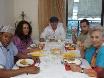 "Τον έφαγαν" τα κόμπλεξ των άλ...