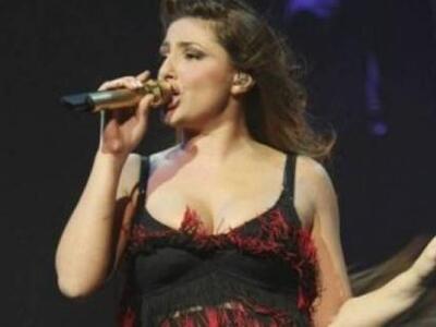 Έλενα Παπαρίζου: Τα παραπανίσια κιλά το ...