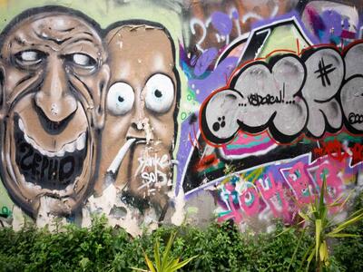Πάτρα: Τα graffiti που μεταμόρφωσαν το γ...