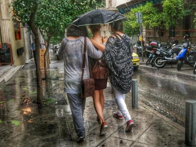 Τοπικές βροχές σε Ιόνιο και Δυτική Πελοπ...