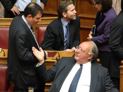 Απολύσεις συμβασιούχων λόγω κατάργησης Ο...