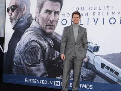 Ο Τομ Κρουζα στην πρεμιέρα της νέας του ταινίας.