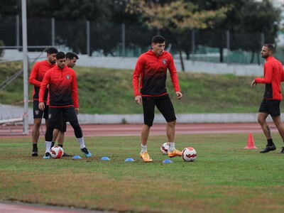 Ανεβάζουν στροφές οι «κοκκινόμαυροι»