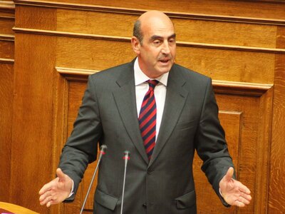 ΝΔ: Αστειότητα η πρόταση Βουλγαράκη 