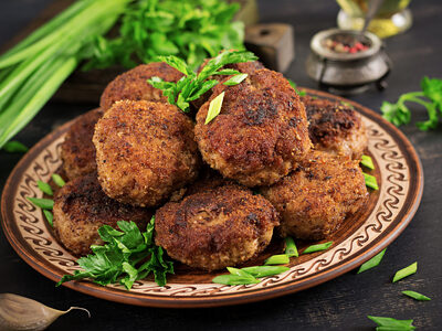 Εκπληκτική συνταγή για νόστιμους ντοματοκεφτέδες