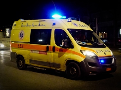 Εύβοια: Μηχανή παρέσυρε και τραυμάτισε σ...