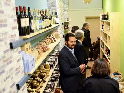 Την ημέρα των εγκαινίων- Φωτο flashstars