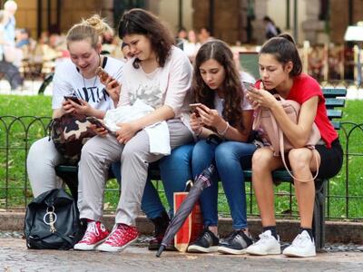 Γαλλία: Κουδούνι χωρίς tablets, smartwat...