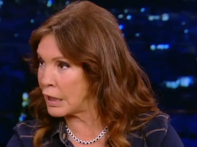 Βάνα Μπάρμπα σε Μουτίδου: «Θα φύγω σαν τ...