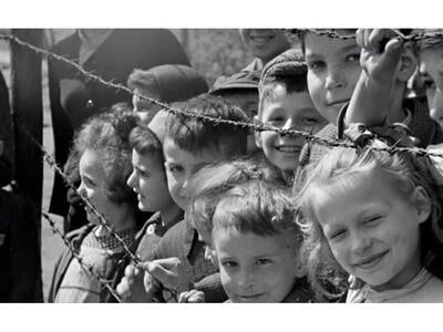 "Θα πέσει η νύχτα" του Χίτσκοκ...