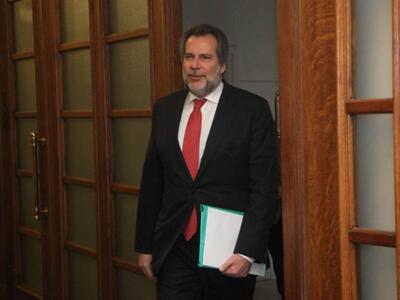 Η επιστολή παραίτησης του Χρήστου Παπουτ...