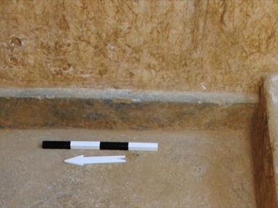   Στο κάτω μέρος της πρόσοψης εμφανίζετα...