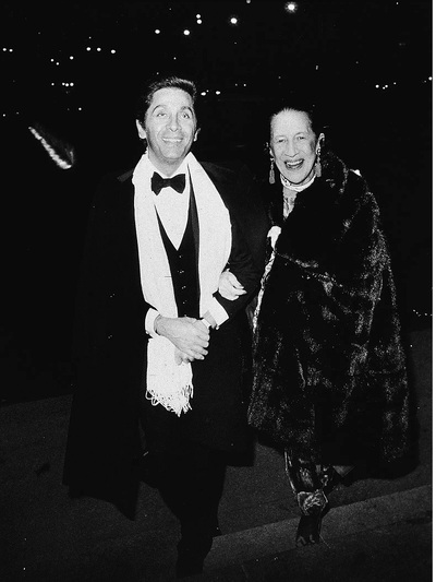 Με τη μυθική Diana Vreeland στο Metropol...