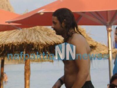 Για μπανάκι στο κρυνοέρι ο Κώστας Μπαρμπαρούσης 