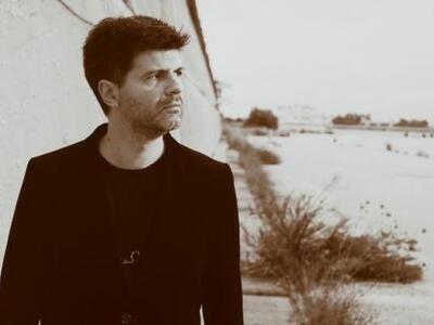 Ο Φοίβος Δεληβοριάς στις 3 Νοεμβρίου στη...